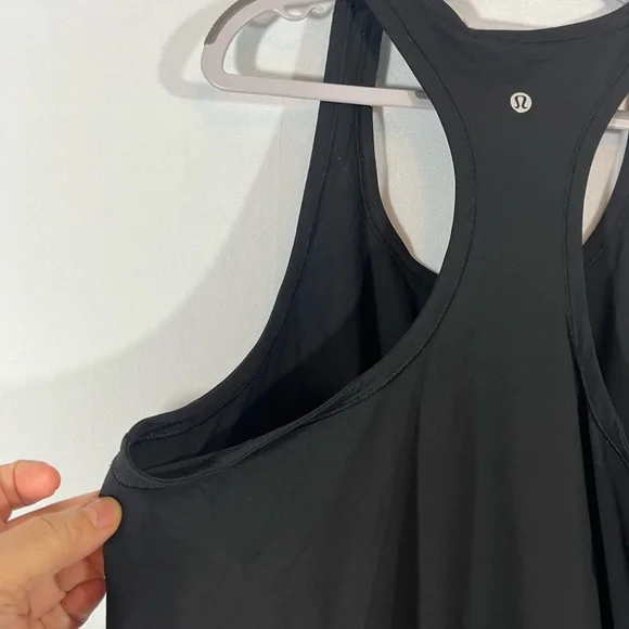 Lululemon Black Women's Tank Top - Picture 3 of 8